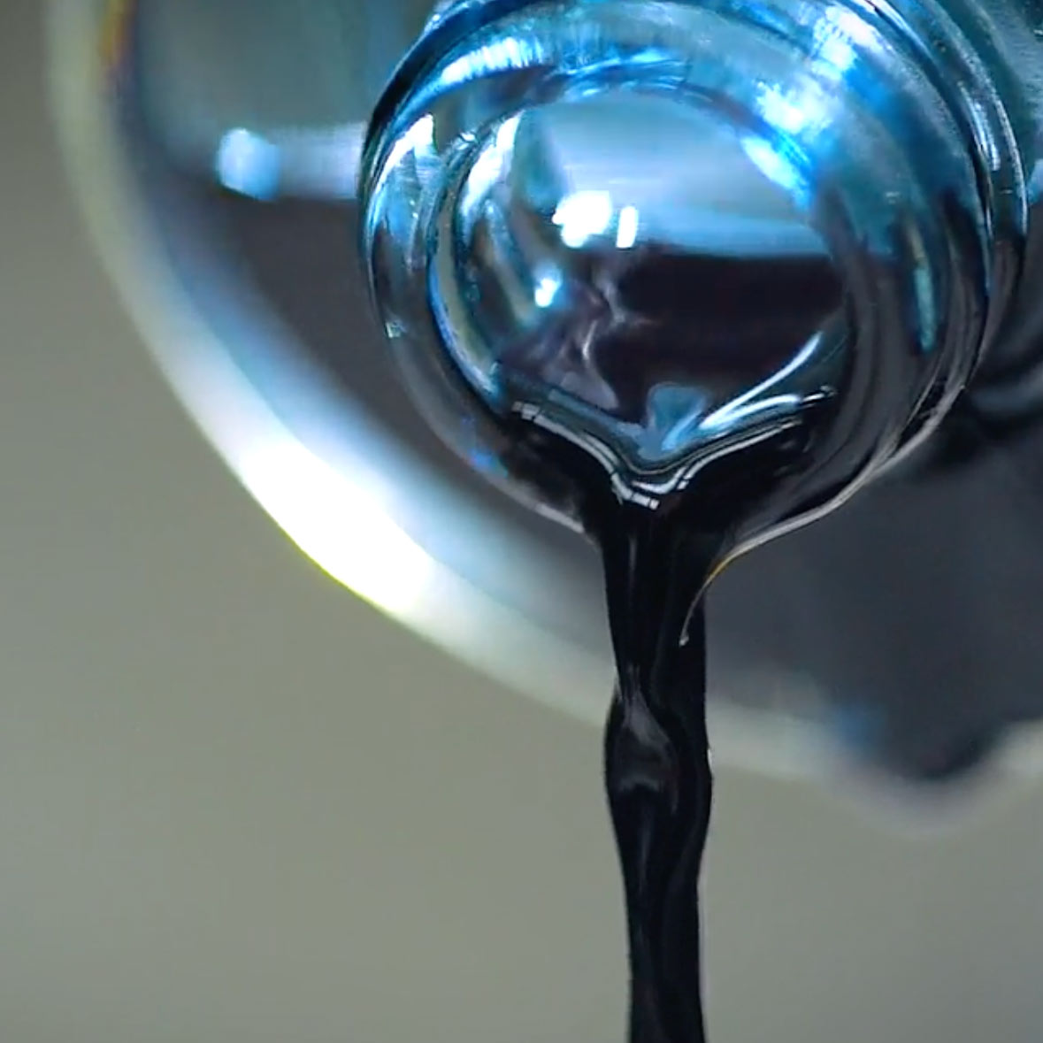 BLC100-Blue-Cocoon-Variant-Original-VID02